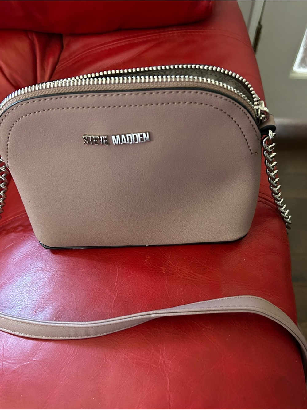 Steve Madden Mauve-Pink Crossbody Bag with Chain Strap